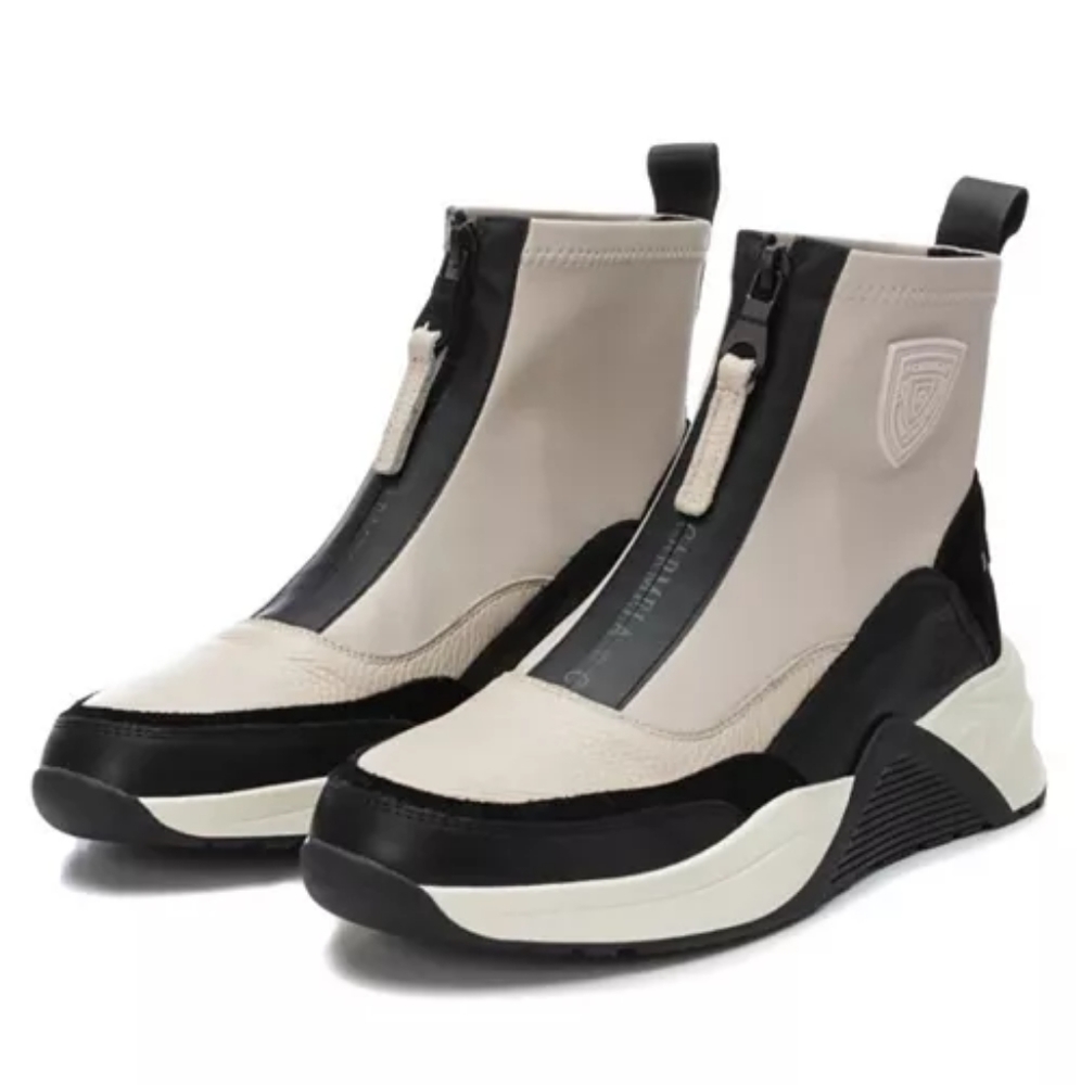 Carmela Women's Casual Booties By XTI. Color Beige. Size 10
